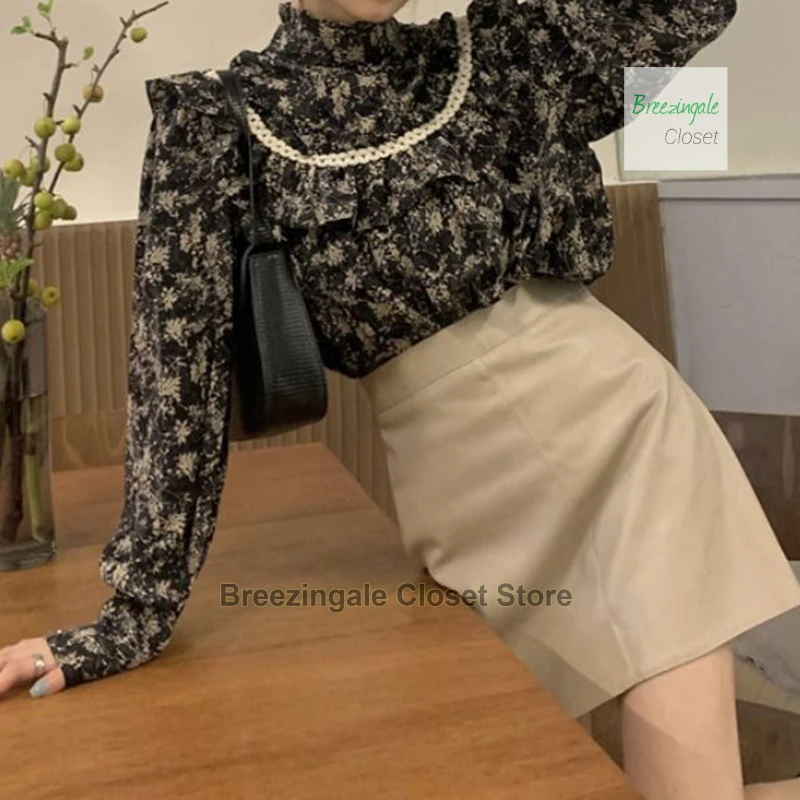 French retro floral shirt women's spring and autumn design sense niche stand-up collar wooden ear stitching shirt chic top tide