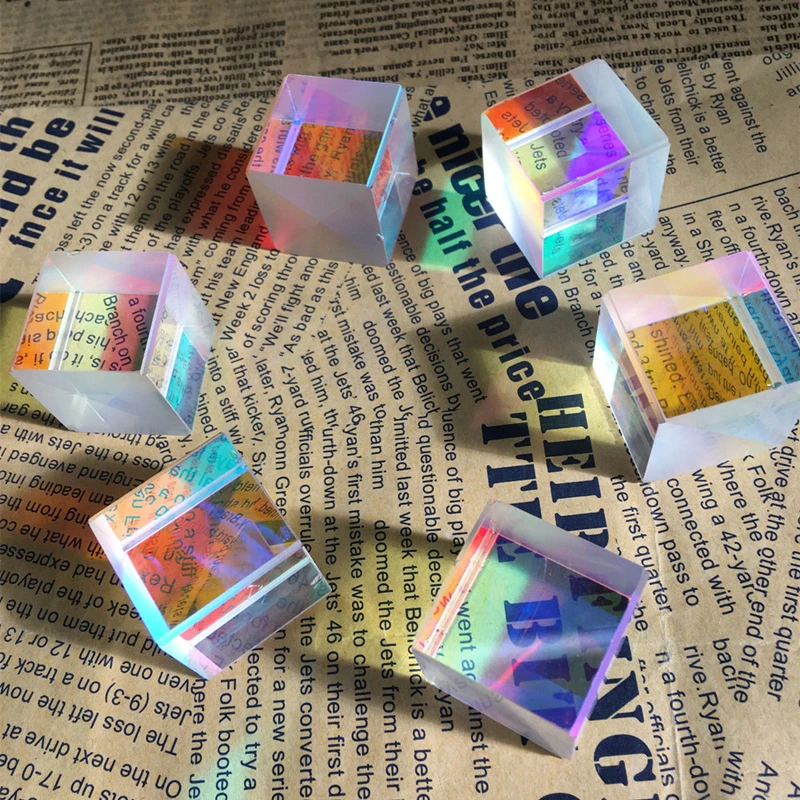 8 PCS 2.2X2.2X2.15cm Defective Cross Dichroic X-Cube Prism RGB Combiner Splitter for Art Necklace DIY