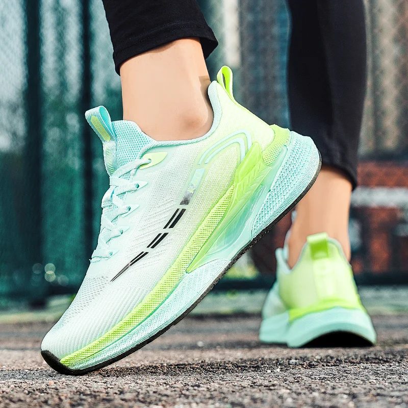 

2025 new men's sneakers,running shoes,jogging shoes,casual shoes Casual non-slip soft-soled shock-absorbing Soft Sole unisex