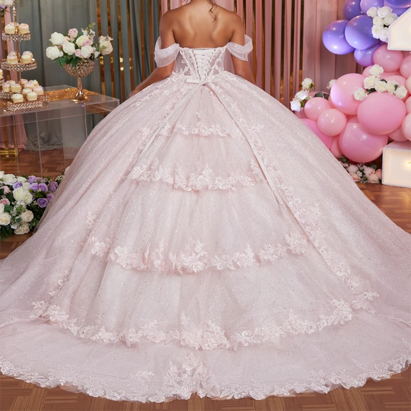 Light Pink Shiny Princess Sweet 16 Quinceanera Dresses Off The Shoulder Applique Lace Beads Tull Party Birthday Vestides De 15