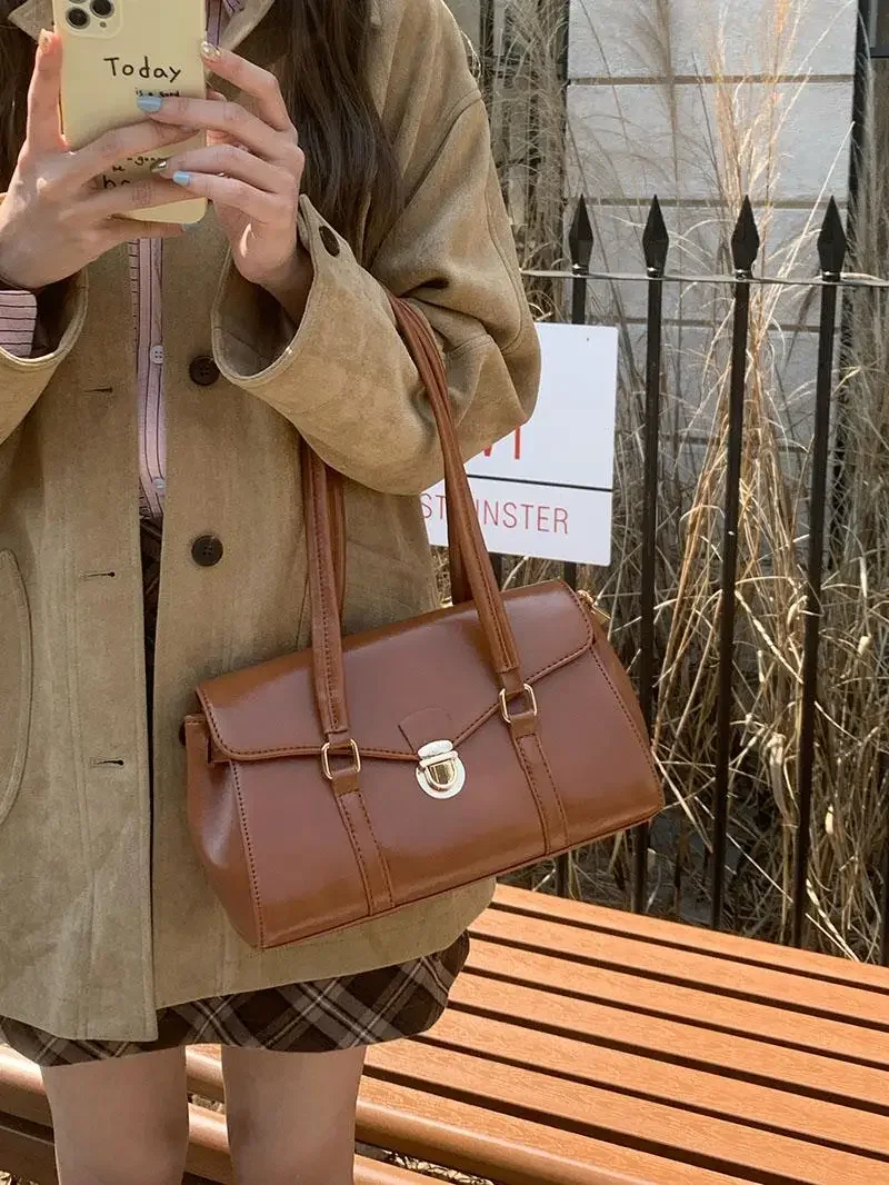 Casual Women\'s Underarm Bags Vintage Luxury Ladies Shoulder Bag PU Leather Fashion Female Tote Purse Handbags Retro Armpit Bag