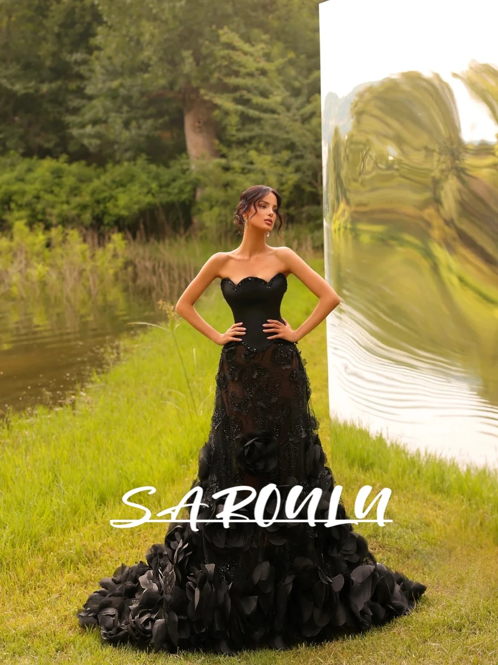 

Unique Black Flowers A Line Evening Dress Beautiful Beaded Corset Charming Sleeveless Floor-length Customized Cocktail Gown