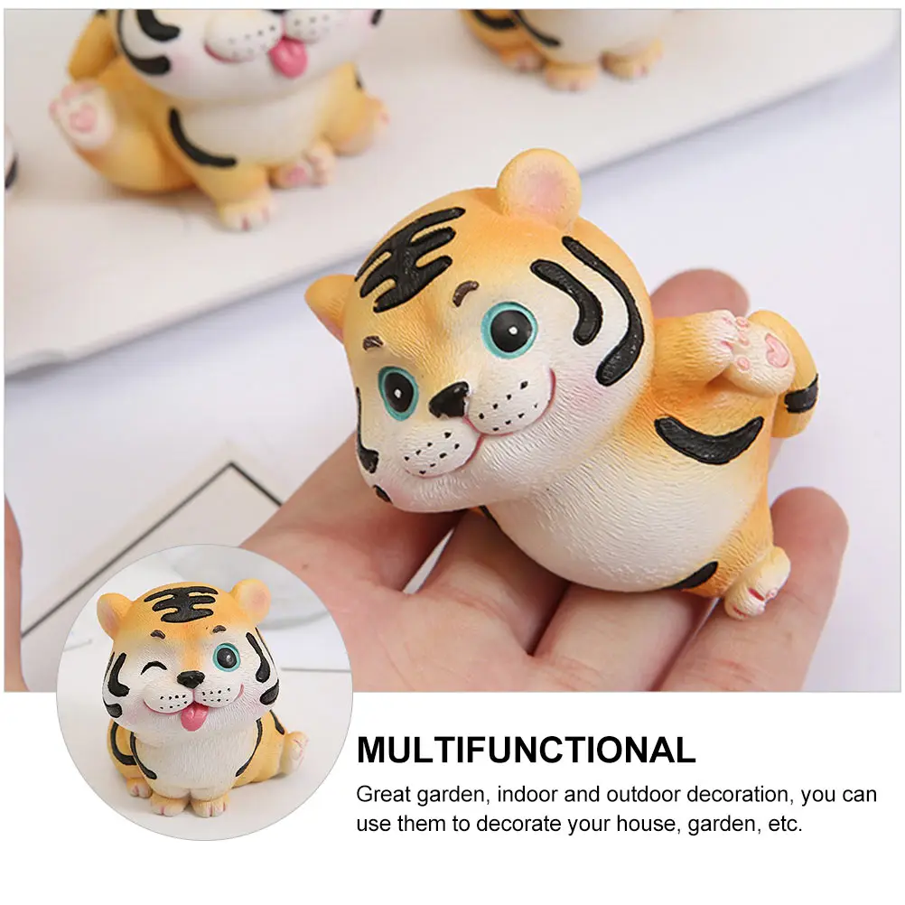 

4 Pcs Resin Car Decoration Ornaments Indoor Small Animal Crafts Decors Desktop Adornments