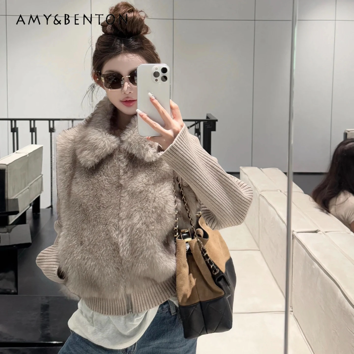 

Autumn Winter New Women's Gray Fur Detachable Knitted Sleeve Patchwork Vest Beige Versatile Slim Fit Turn-Down Collar Vest
