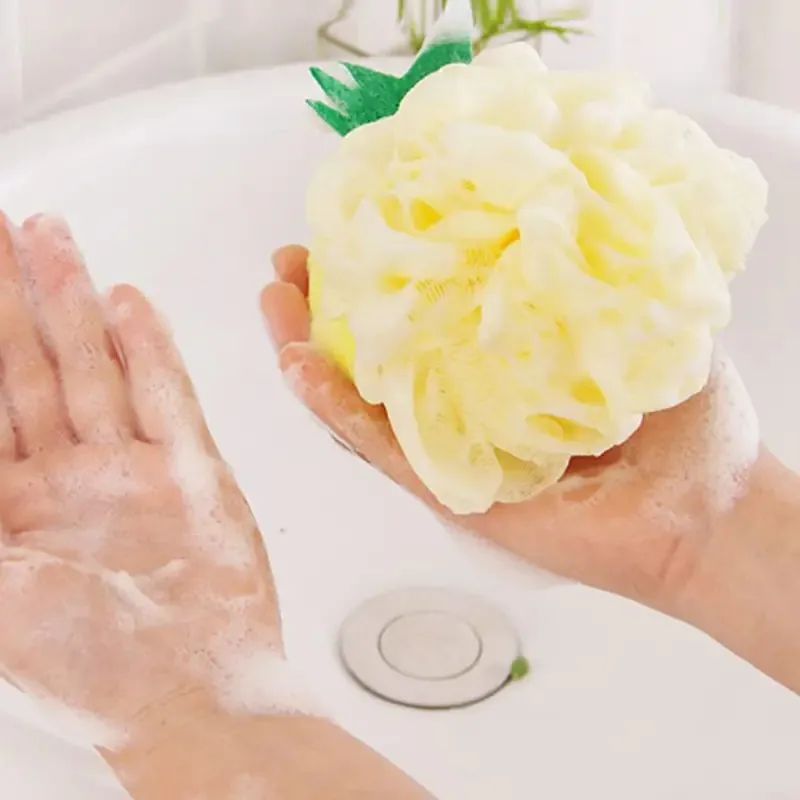 إسفنجة حمام على شكل فاكهة، ليفة استحمام ناعمة وصديقة للبشرة للأطفال، منظف جسم شبكي لطيف، هدية مثالية لعيد الميلاد