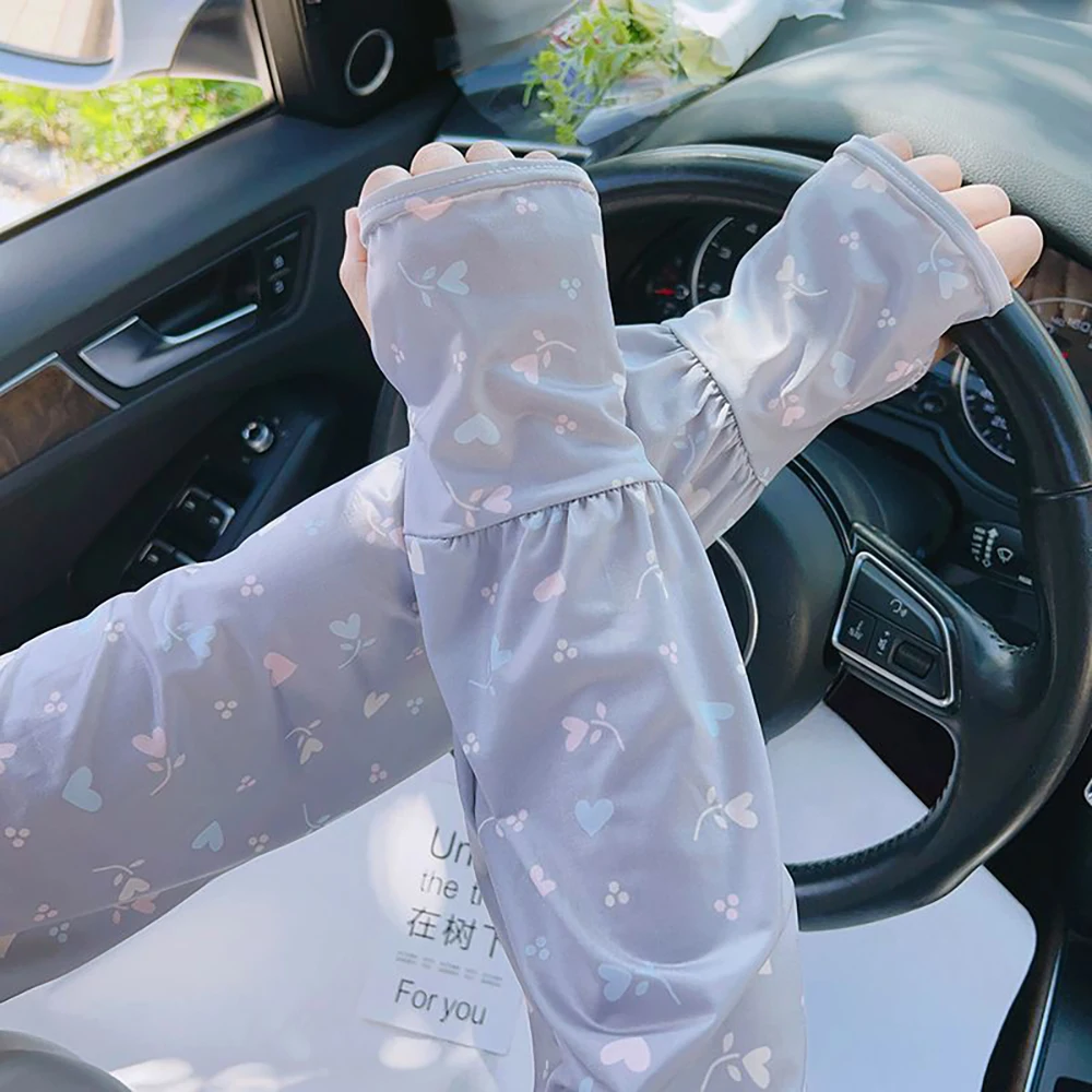 Sun Protection Arm Sleeves,Loose Cooling Ice Silk Arm Covers,UV Protection,Heart Pattern,Breathable Summer Sunblock Arm Sleeves