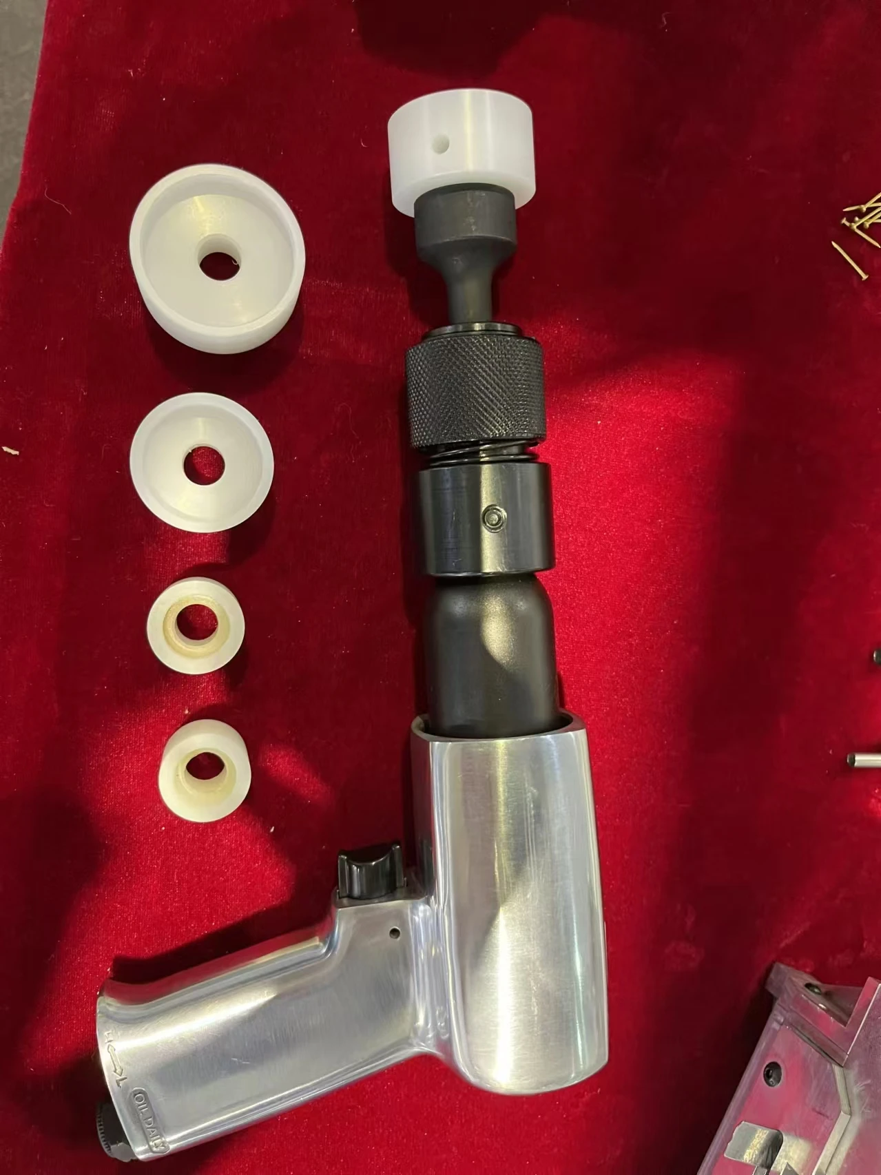 Big head push pin gun pneumatic hammer leather button soft bag sofa pull button cloth bag buckle decorative crystal buckle