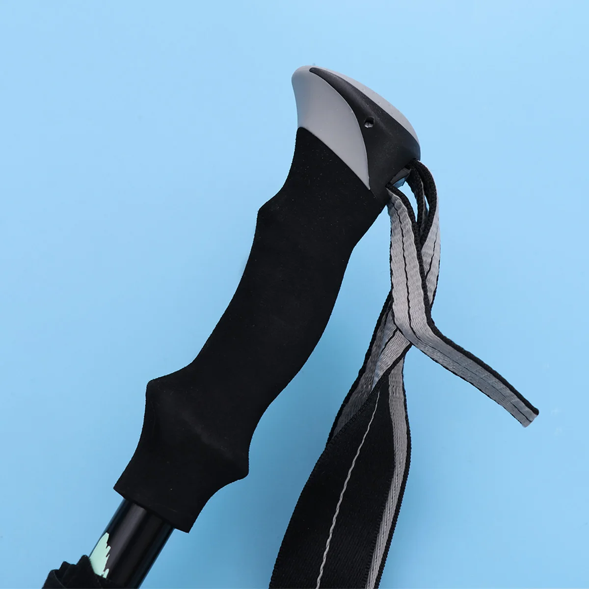 

Bright Color Lightweight Aluminum Alloy Trekking Pole Durable Eco-Friendly Compact Carbon Fiber Rod High for Mountaineering