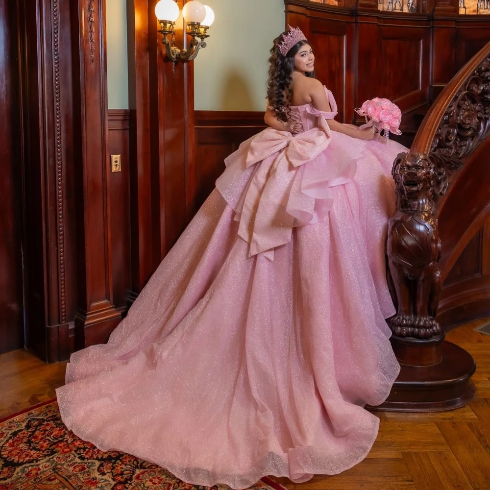 

EVLAST Customized Sparkly Pink Ball Gown Quinceanera Dress Glitter Applique Beading Bow Sweet 16 Vestidos De 15 Anos E1Q707