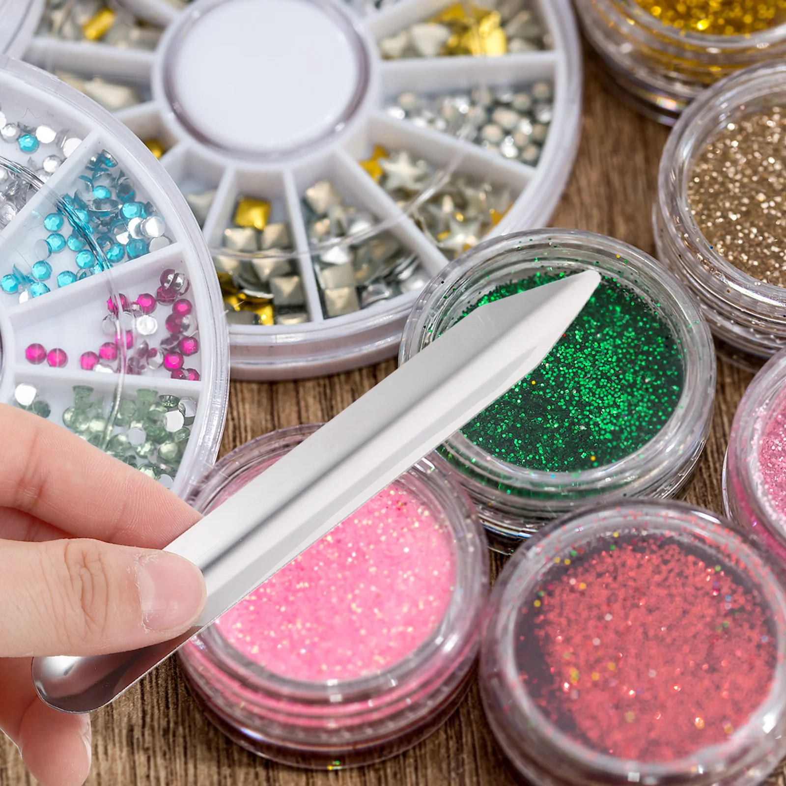 

Multifunctional Nail Art Spoon Stainless Steel Beading Tool Scoop Spatula Crumb Sweeper Manicure Pedicure Kit Cuticle Pusher