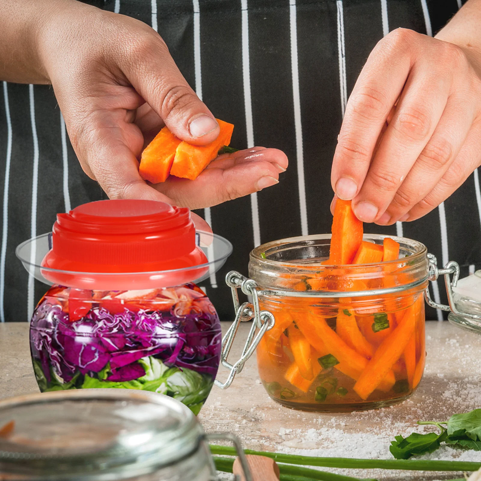 

Household Pickle Jar Pet Material Airtight Pickling Container for Sauerkraut Bean Curd Vegetable Storage Fermenting Food Jar