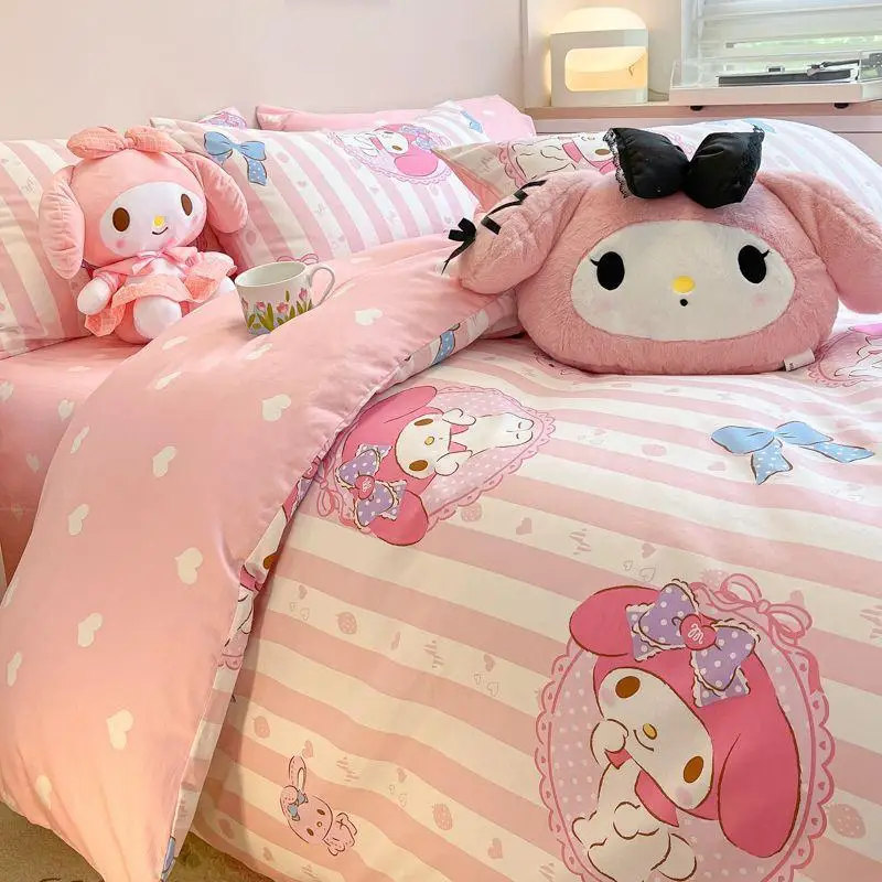 

Cinnamoroll Bed Four-Piece Set Kawaii Sanrio Kuromi Room Decoration Cute Cartoon Mymelody Bed Sheet Pillowcase Birthday Gift