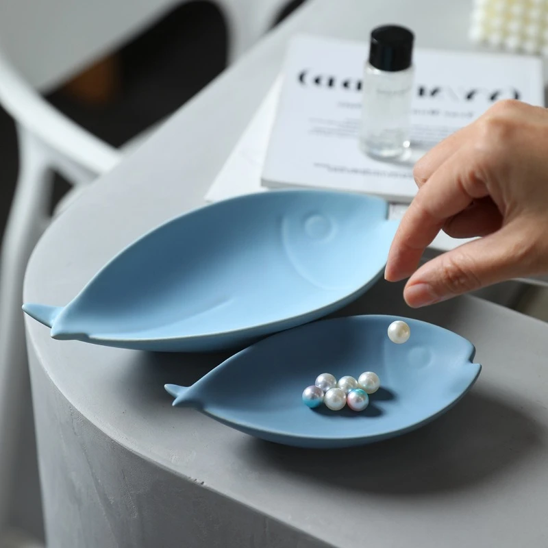 Ceramic Jewelry Tray Fish-shaped Plate Desktop Storage Container Necklace Earrings Display Tray Trinket Dish Trays Decorative