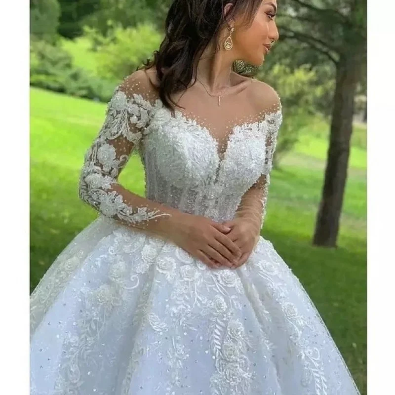 Cross-Border White Wedding Dress2024New Mid-Waist Long Sleeve Lace French High-End off-Shoulder Trailing Wedding Dress Summer