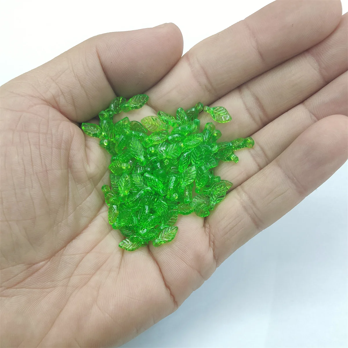 100pcs/bag Green Acrylic Leaf Leaves Beads Pendants For Diy Necklace Bracelet Earrings Jewelry Making Handmade Crafts