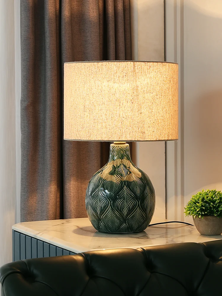 Peacock Green Feather Textured Ceramic Table Lamp with Remote Control LED E27 Bedroom Bedside Desk Lights Living Room Study Cafe