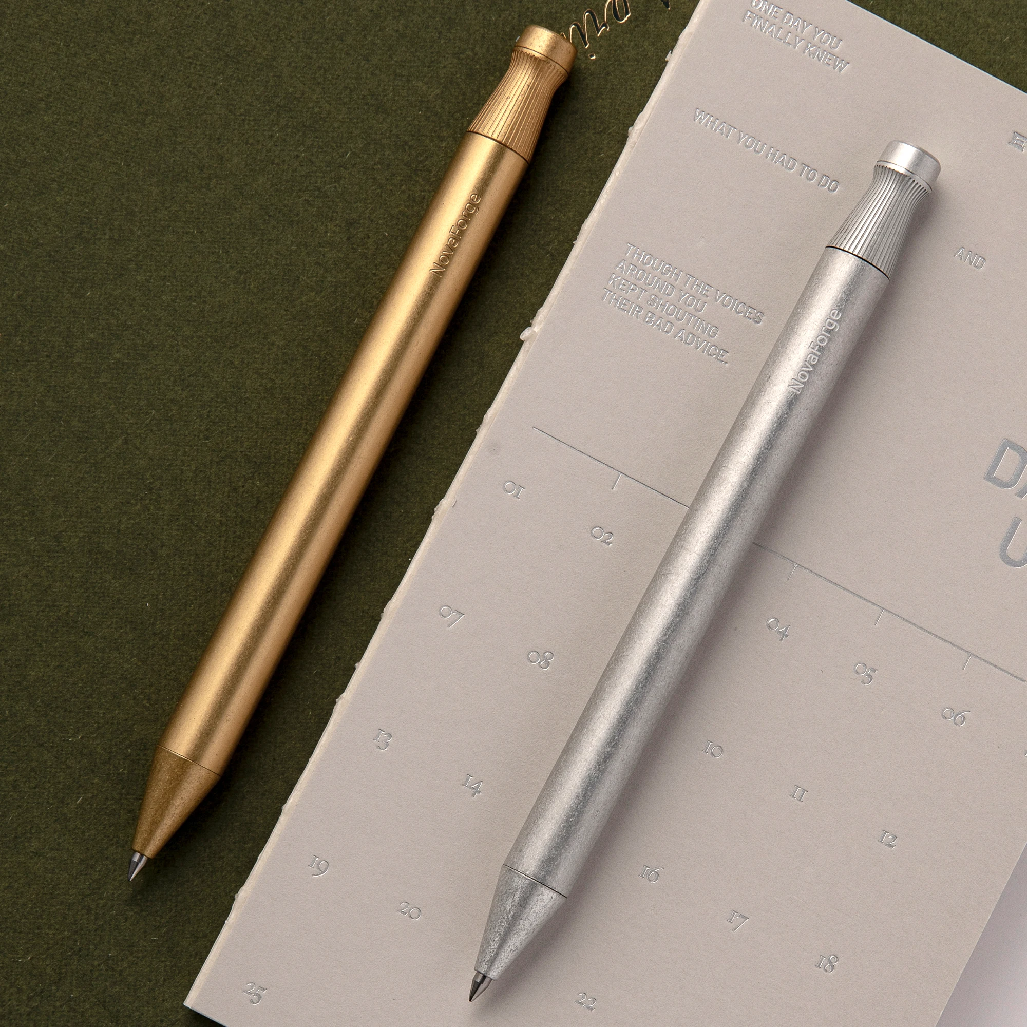Długopis żelowy Natami 0.5mm, metalowy długopis kulkowy, gładkie pisanie, czarny tusz, do biura, szkoły, do podpisu, artykuły papiernicze. — zdjęcie produktu 5