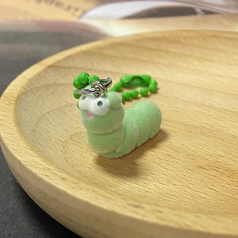 

Resin Mini 3D Cow Pig Caterpillar Animal Keychains for Friend Gift Cute Fluffy Kitty Pendant Bag Earphone Case Key Ring Jewelry
