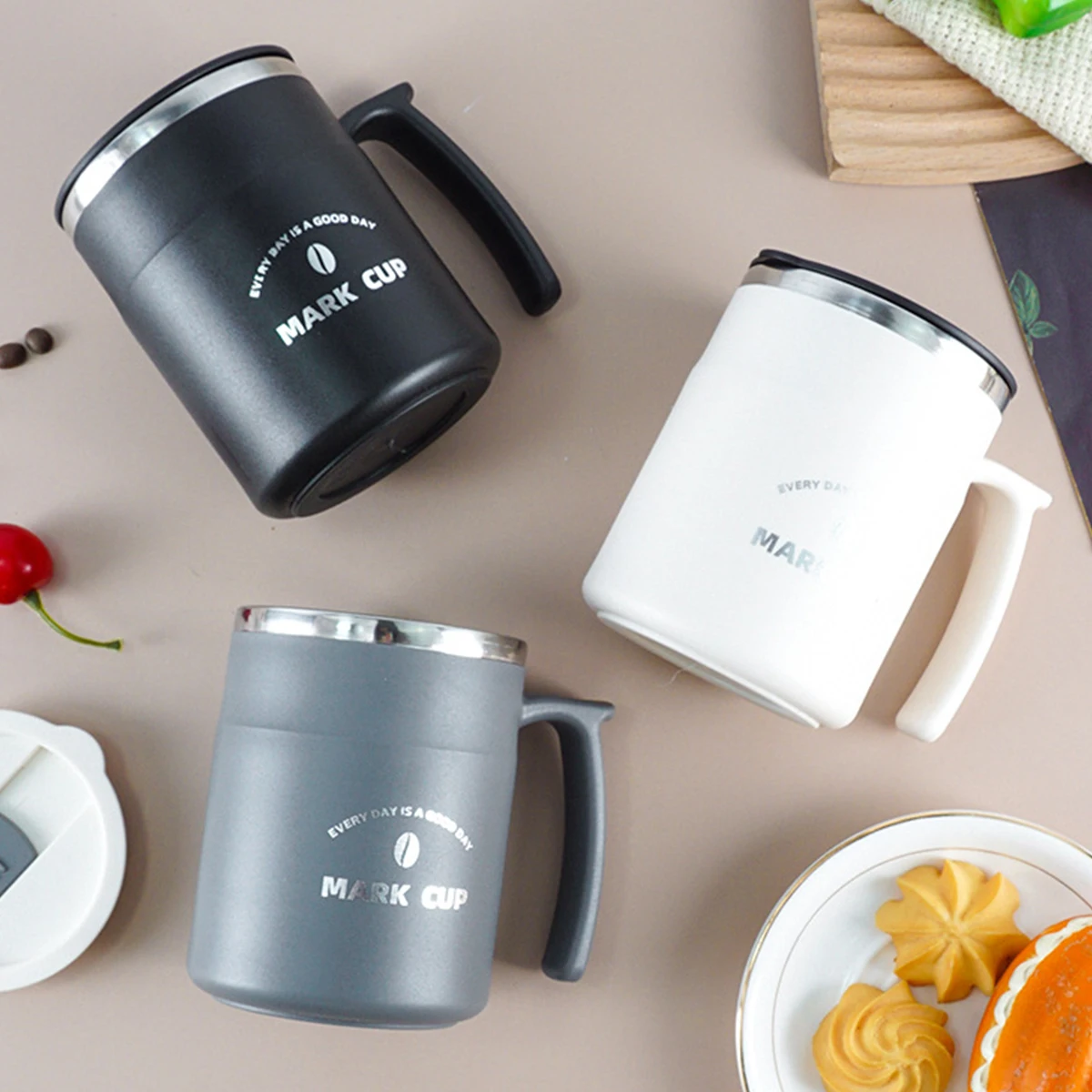كوب قهوة معزول على الحائط مزدوج 500 مللي مع مقبض للمكتب المدرسي 304 كوب شرب مختوم من الفولاذ المقاوم للصدأ أدوات للشرب المحمولة ﻿