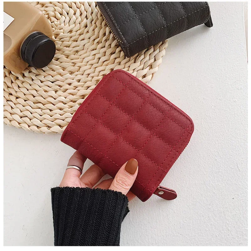 Women's Short Wallet 2023 Korean Version Mini Lady Fashion Purse Short Zipper Cute Zero Wallet Student Embroidered Wallet