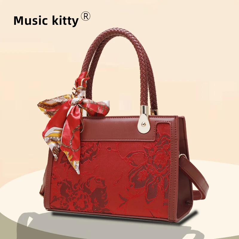 

Women's Bag New Grand Red Handbag Middle aged Mom's Bag Wedding Bag Grandma's Large Capacity Crossbody Bag