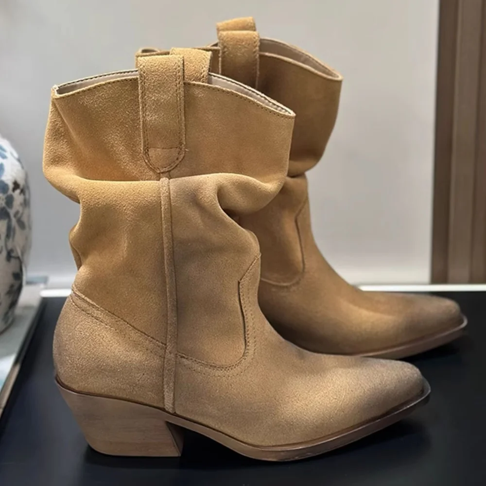 

Suede Sewing Pleated Ankle Boots Sexy Pointed Toe Square Heel Leather Mixed Colors New Arrivlas Fashion Wome Modern Boots