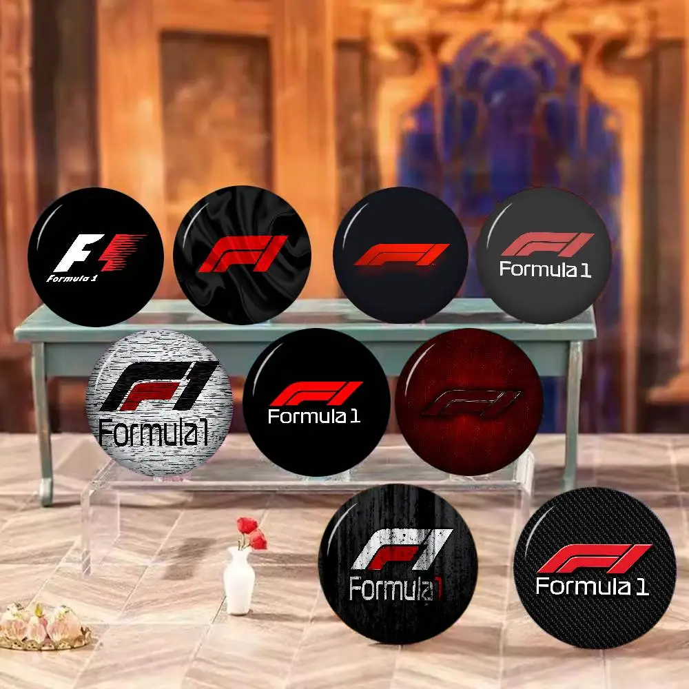 Броши-с-логотипом-f-f1-в-стиле-аниме-милые-мультяшные-значки-булавки-для-курток-и-джинсов-подарочные-аксессуары