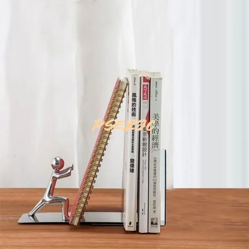 Office Portable Metal Creative Bookshelf Baffle Clip Bookshelf for Storing Desktop Bookshelf Art Ornaments book stand holder