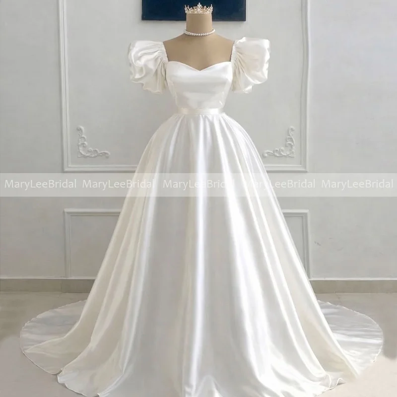 

Sweetheart Puff Sleeves Wedding Dress Vintage 2026 Satin Ball Gown Princess Bridal Gown with Chapel Train Customized Bride Dress