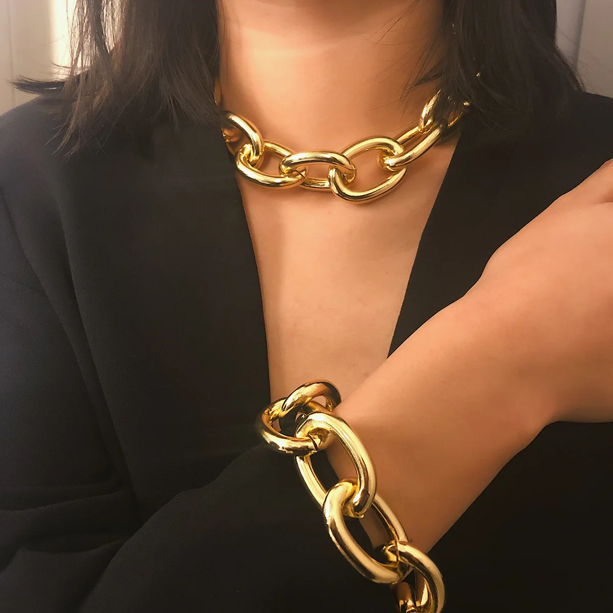 Choker Vintage Punk Metal Geometric Links Antique Silver Plated Lightweight Sturdy Premium for Women Party Night Out Jewelry