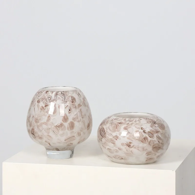 Simple and modern white feather floral handmade glazed vase guest restaurant model room flower arrangement soft desktop ornament