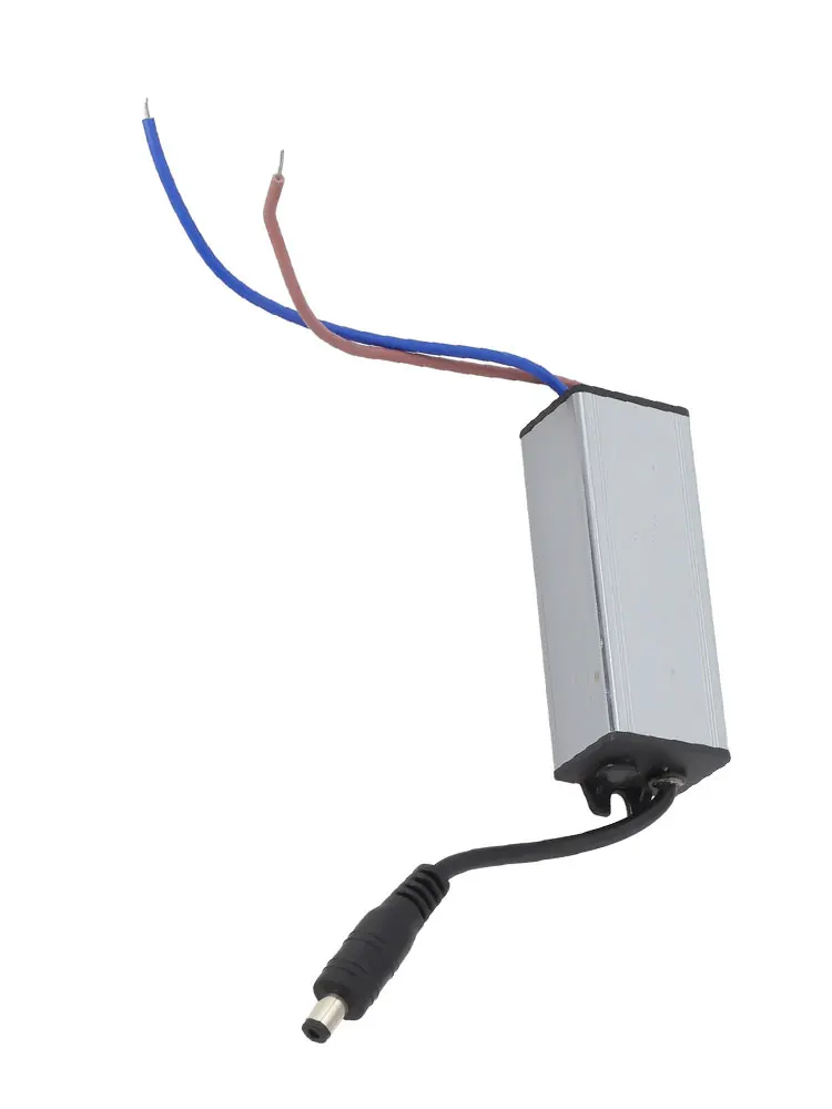 600mA LED Power 24W Constant Current AC 175-265V Input Compact Design DC 36-48V Output High Efficiency IP66 Protection Level