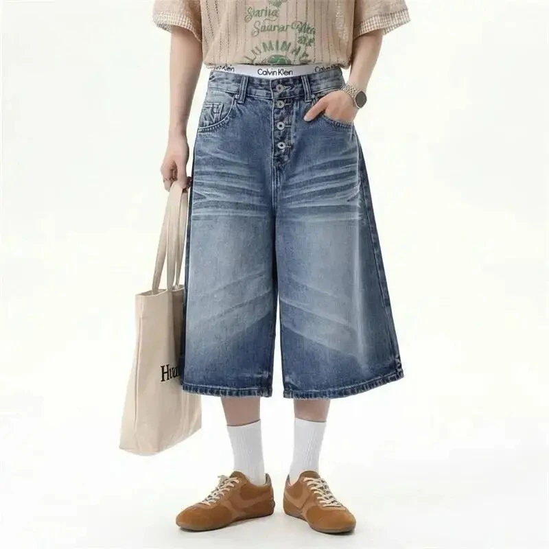 

Men's Buttoned Design High Waisted Washed Cropped Jeans New Summer Relaxed Wide Leg Shorts Trendy Knee Length Pants