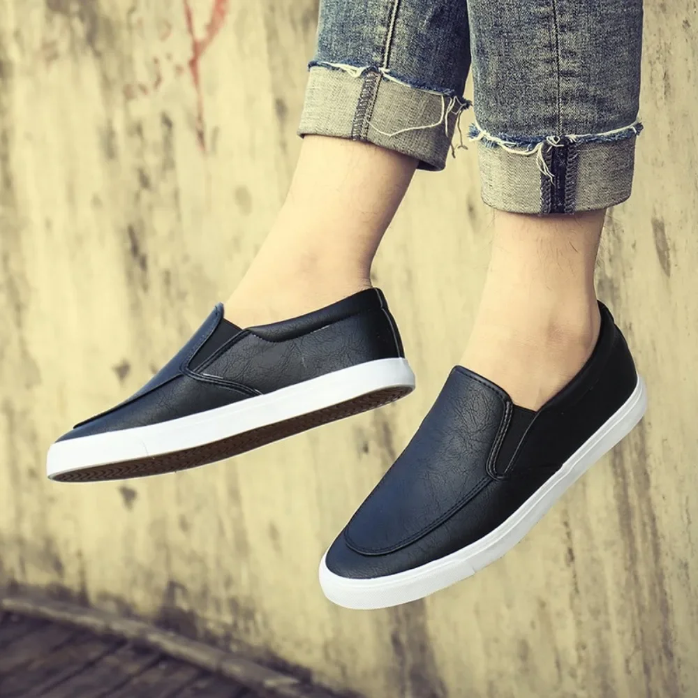 Men\'s Flat Shoes Low Cut Casual Shoes Men Shoes Fashion Zapatos De Hombre Designer Sneakers Sapato Preto Masculino