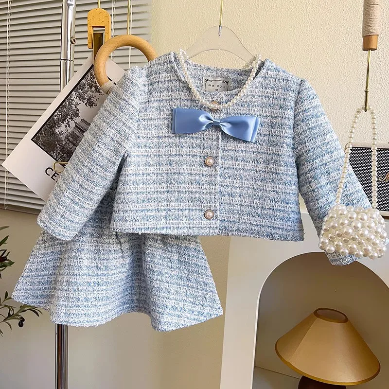 Girls' Set for Autumn and Winter, Stylish and Sophisticated Little Girl Small Fragrance Style Jacket, Half Skirt, Two-piece Set