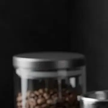 Stainless Steel 51mm Coffee Tamper Green Color - Optimized for Even Compression of Coffee Grounds Pre Extraction