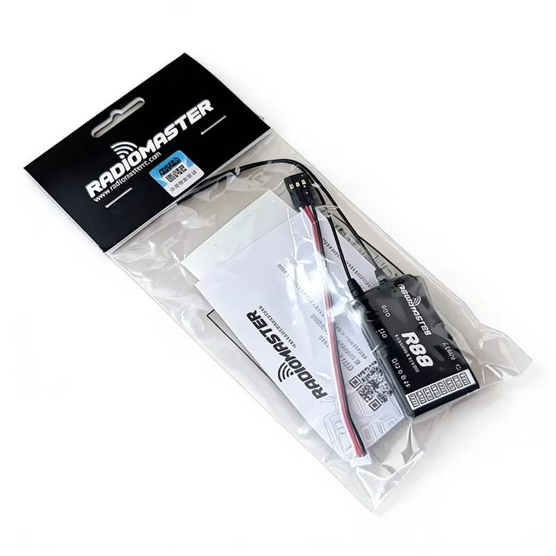 Radiomaster R88 V2 8CH 2.4GHz Receiver, D8/D16/SFHSS Compatible, PWM/SBUS Output, 4.5-8.4V, 11g, for RC Aircraft/Drone/Car