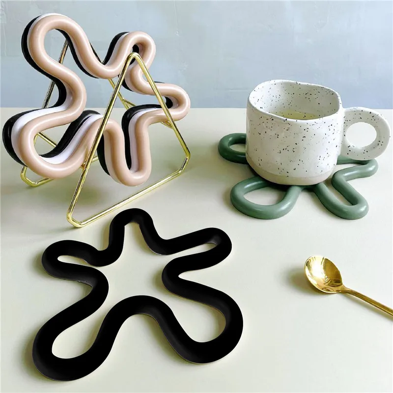 2PCS Geometrische Silikon Tischset Hitzebeständige Untersetzer Nicht Slip Topf Halter Für Arbeitsplatte Möbel Schutz Stilvolle Küche