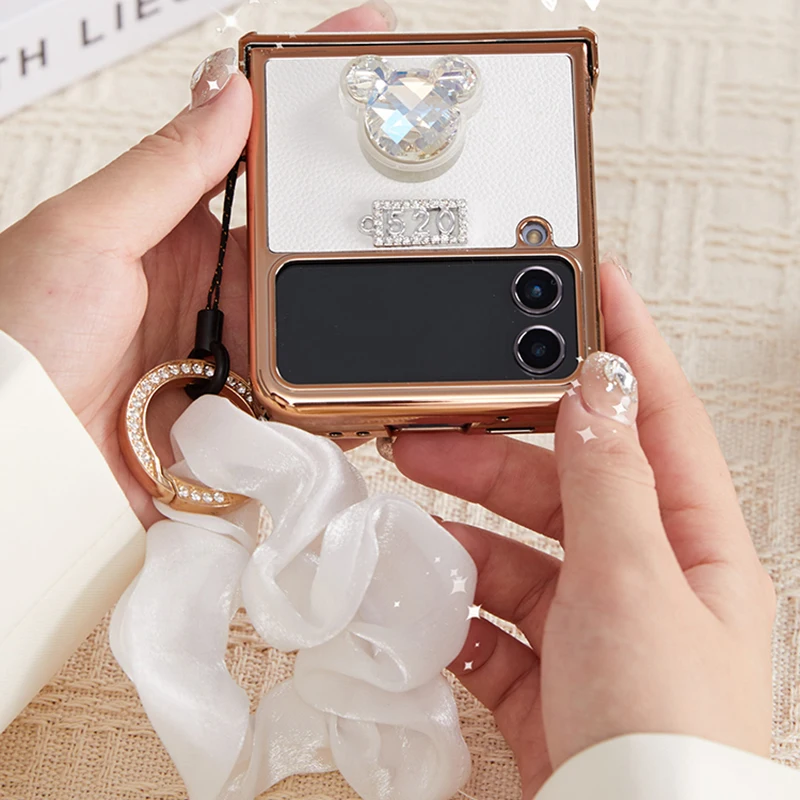 For Samsung Galaxy Z Flip 4 DIY Electroplated White Leather Pattern Flash Diamond Bear Original Hard Mobile Phone Case Cover