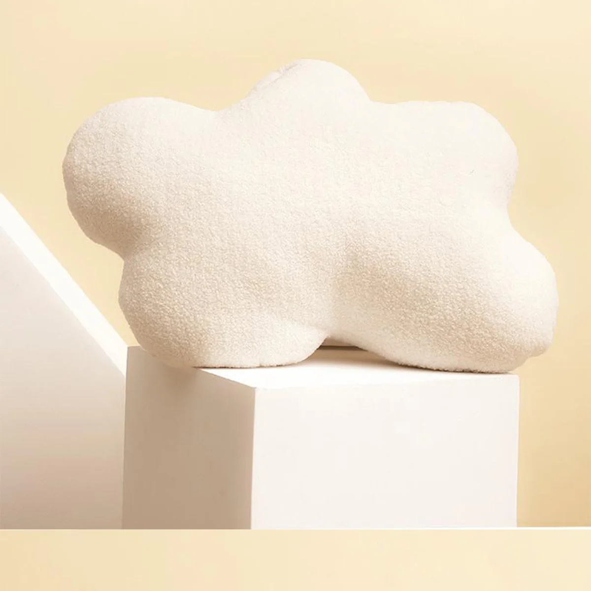 1 Stück Kugelförmiges Plüschkissen, Niedliches Weiches Rückenkissen, Dekoratives Kissen für Zuhause, das Komfort und Stil zum Sofa oder Zimmer verleiht. – Detail 14