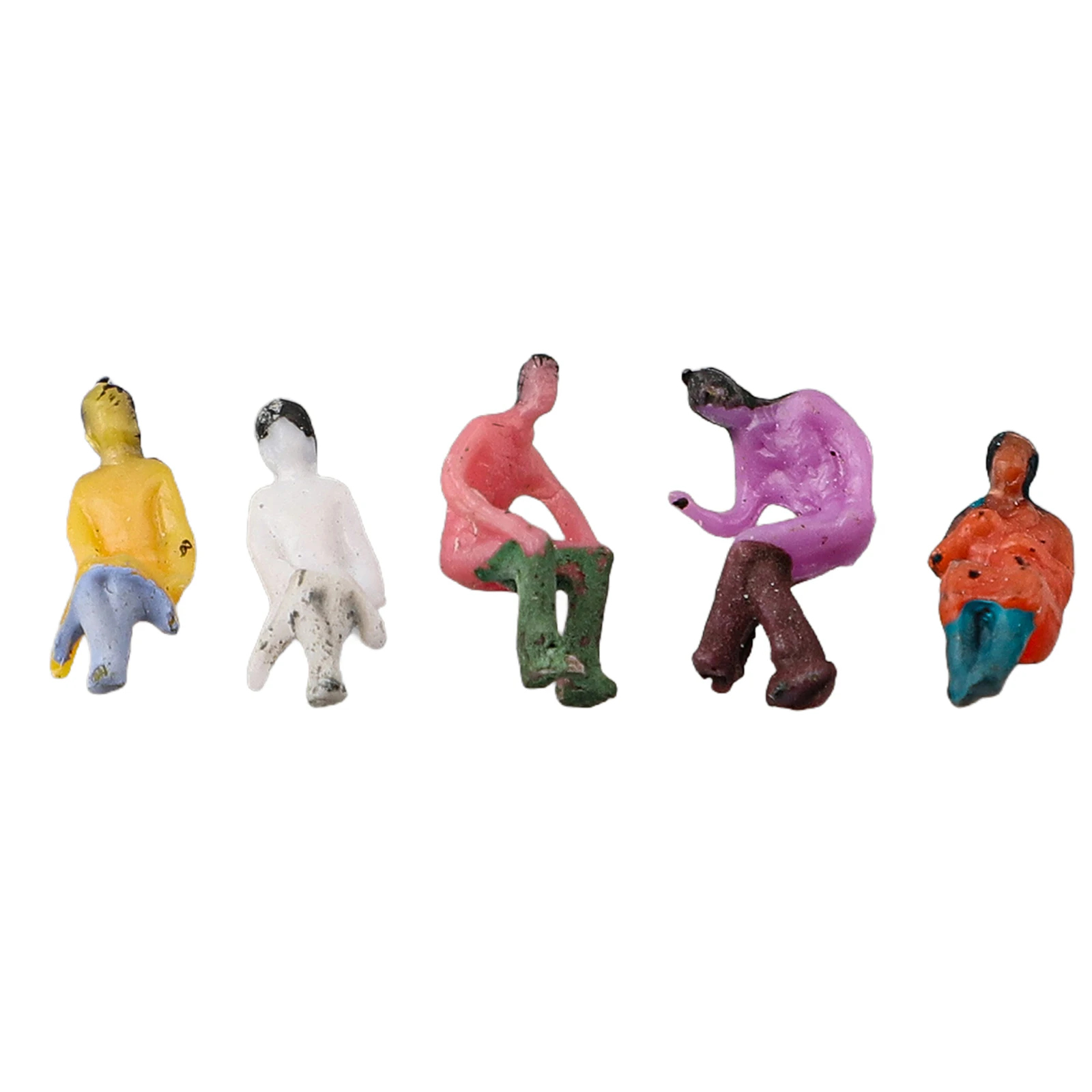 200pcs Mini Seated Painted Model People Figures Railway Sitting Passengers Railway Train Figures Model Layout 1:100 Scale