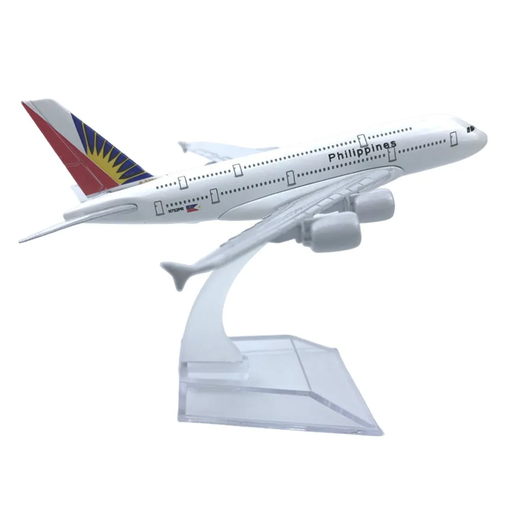 

New 16cm Brazil Air GOL Airlines 1/246 Scale Alloy Boeing B737 Airways Airplane Model 10 Styles Alloy Airplane Model
