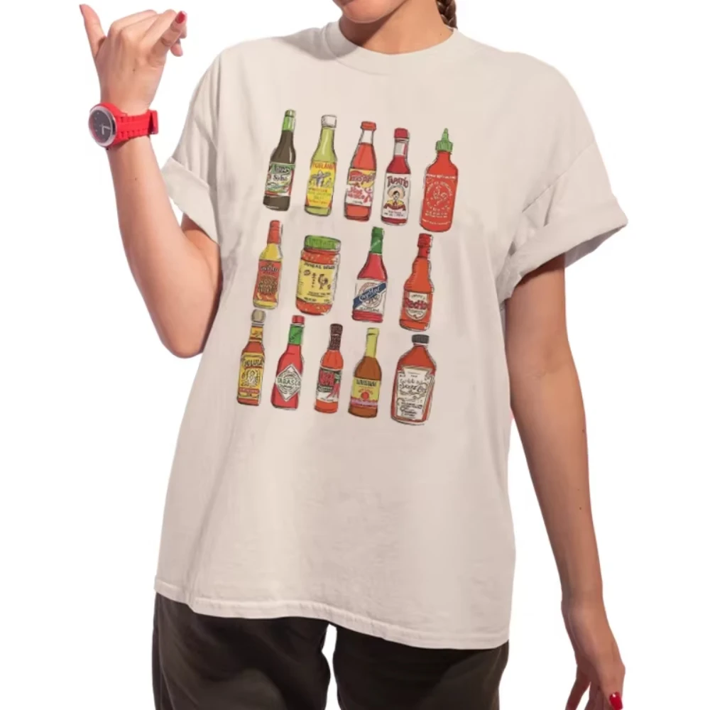 

Women Vintage Hot Sauce T-Shirt Cute Funny Foodie T Shirt Short Sleeve Retro Graphic Tshirts Unisex Grunge Tops Humor Tees Gifts