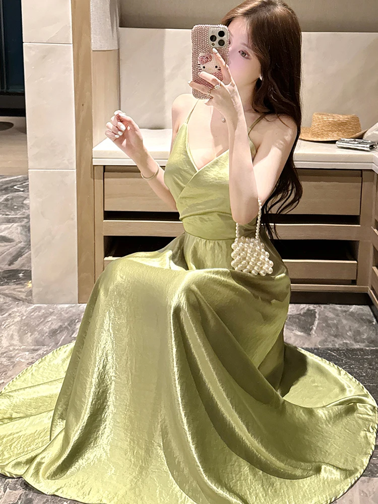 2025 الأخضر خلات الساتان الخامس الرقبة حبال فستان طويل المرأة شيك القوس عارية الذراعين فستان مثير الصيف الكورية أنيقة Bodycon فستان مناسبات #5