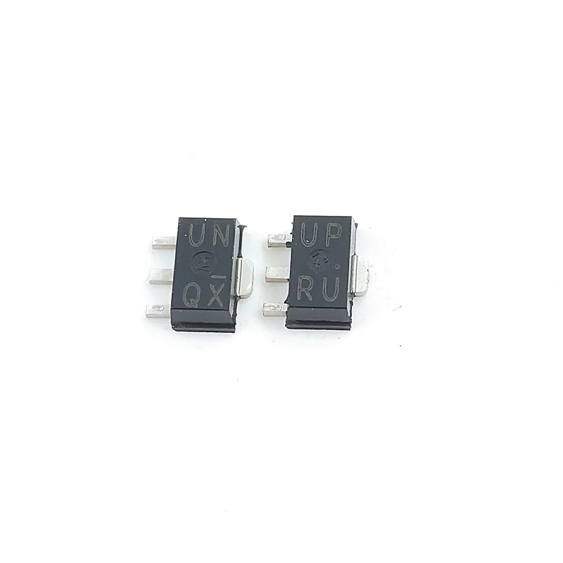 10PCS 2SA2071T100Q UN 2SC5824T100Q UP SOT-89 60V 3A