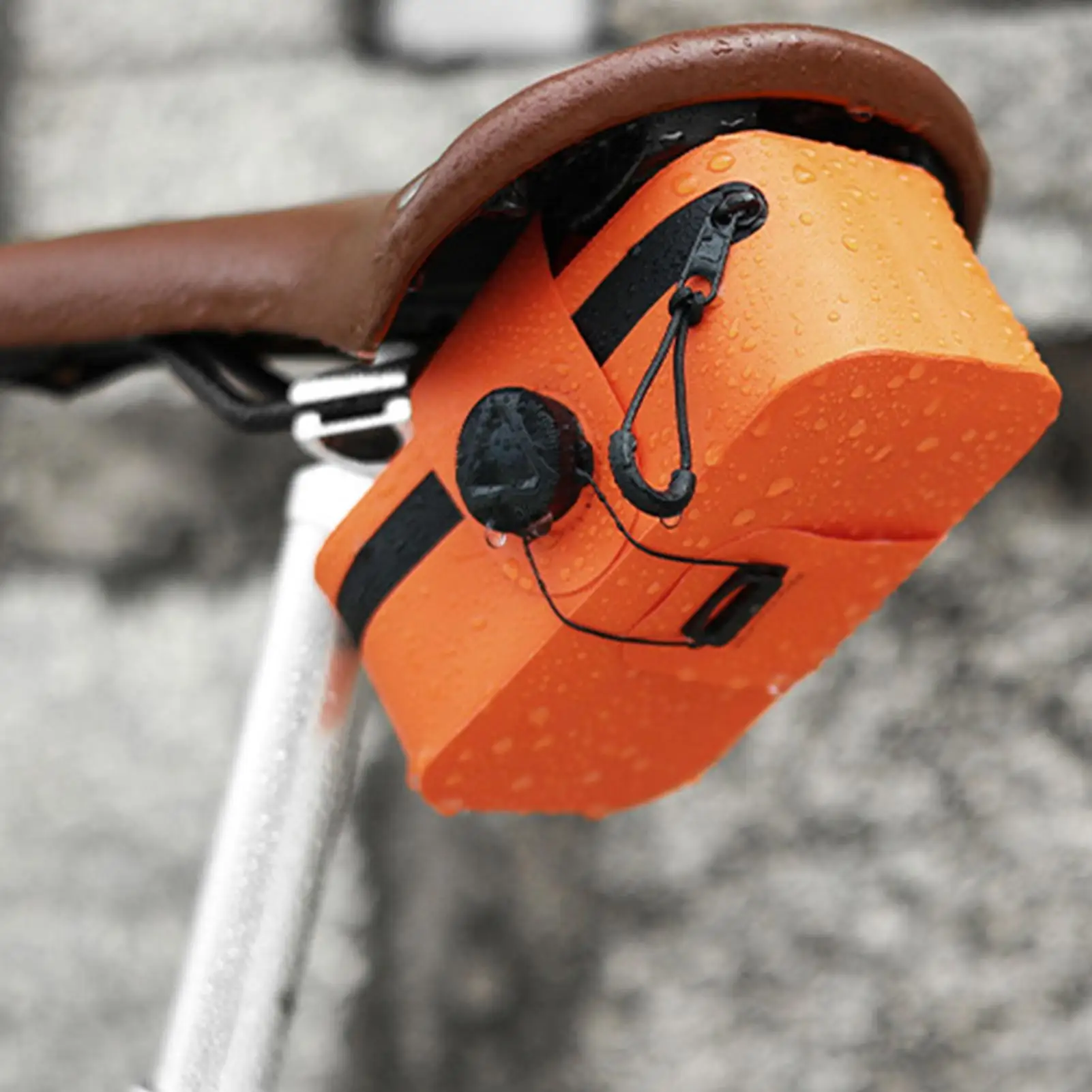 

Bike Saddle Bag Waterproof Mountain bike and Road Bike Bag Portable 0.5LMini Tail Bag Lightweight Bicycle Tail Bag