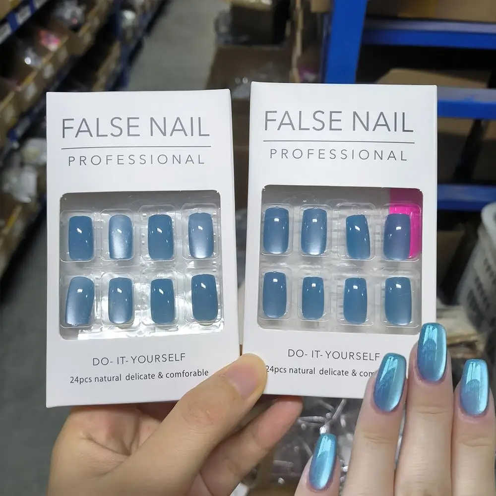 24 pièces brumeux bleu oeil de chat presse sur ongles court carré hiver noël faux ongles avec 1 gelée autocollants et fil de noël faux doigt