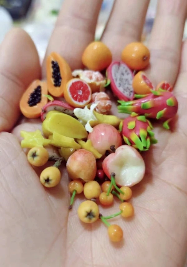 1:12 Miniature Fruit bjd dolls 1：6Mini Grape Arbutus Pineapple Lychee Mini Simulation Vegetable Fruit Doll House Accessories