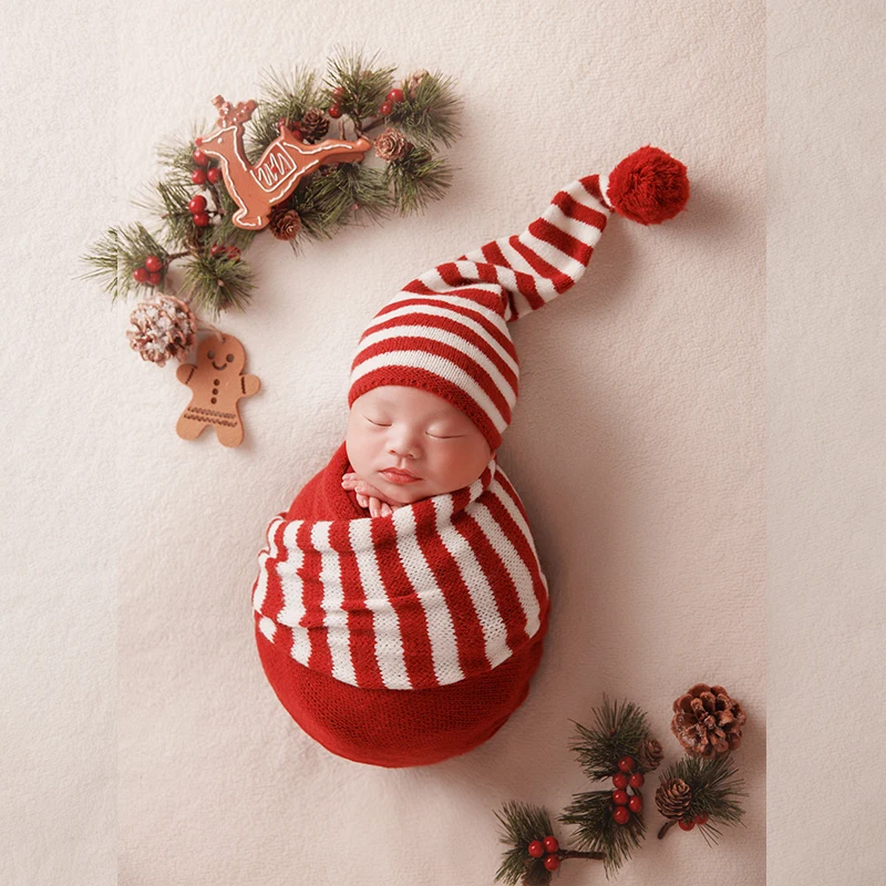 Christmas Theme Newborn Photography Outfits Striped Christmas Hat& Swaddling Blankets Pine Cones Gingerbread Men PhotographyProp