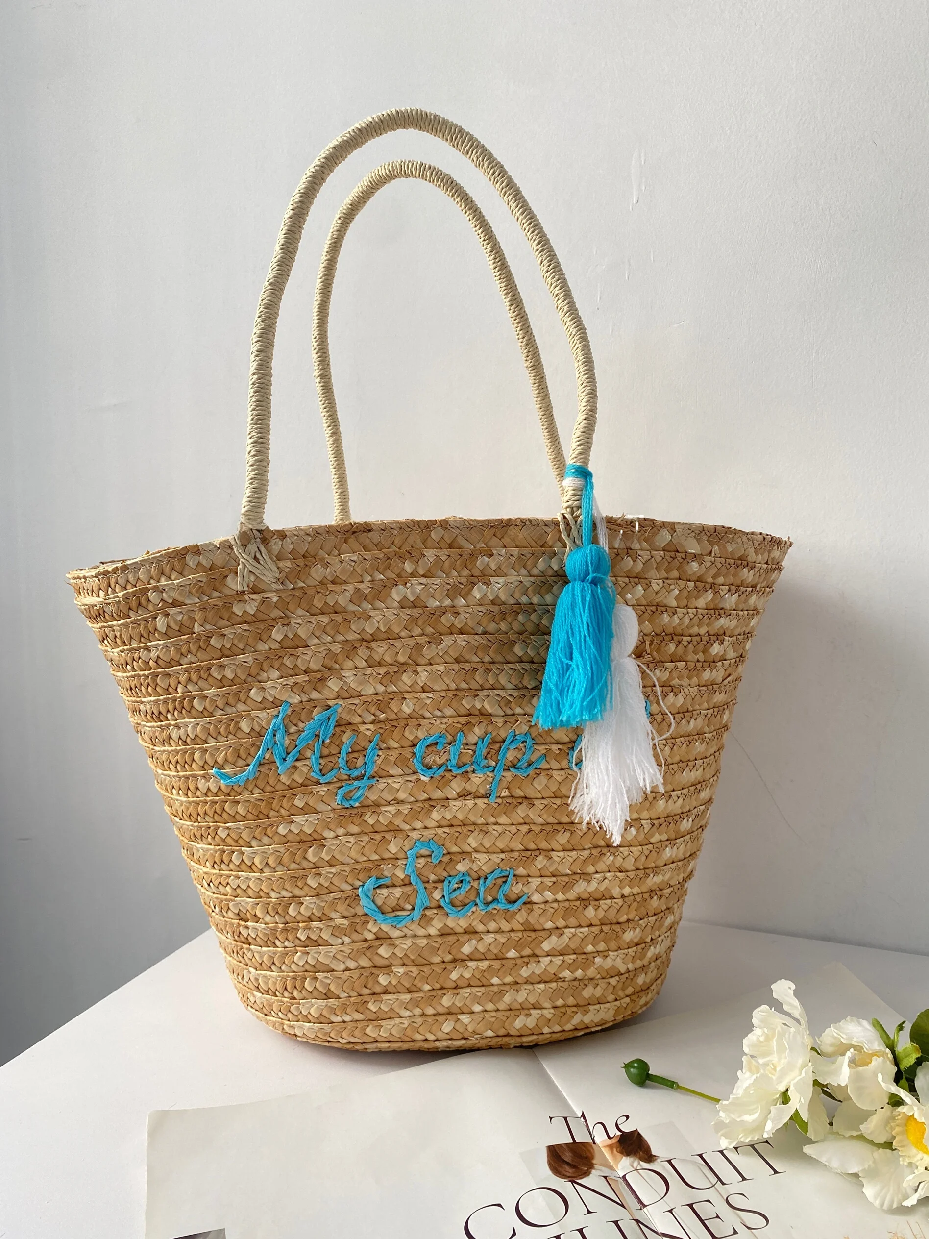 2024 Nieuwe Vrouwen St Geweven Buet Tas Strand Draagtas Retro Mand Weave Multifunctionele Geborduurde Zomer Handtas